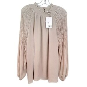 DR2‎ Daniel Rainn Ruffle Collar Smocked Sleeves Blouse Women's Small Sand NWT